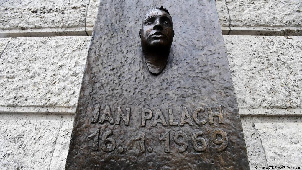 A szabadság égő fáklyája